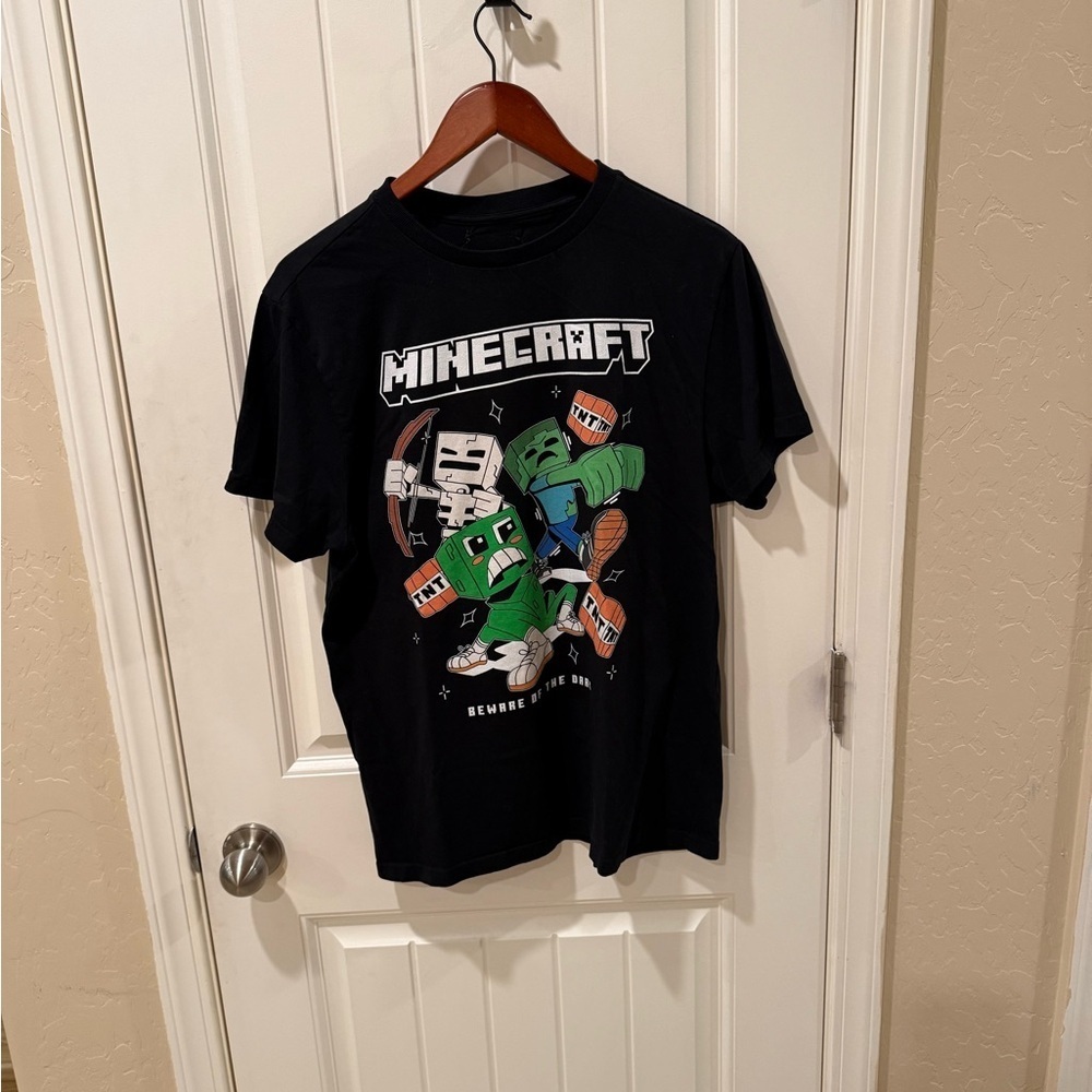 Minecraft Beware of the Dark Graphic T-Shirt Black Est Adult Large - Picture 2 of 7